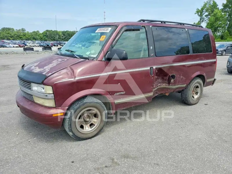 1996 Chevrolet ASTRO photo