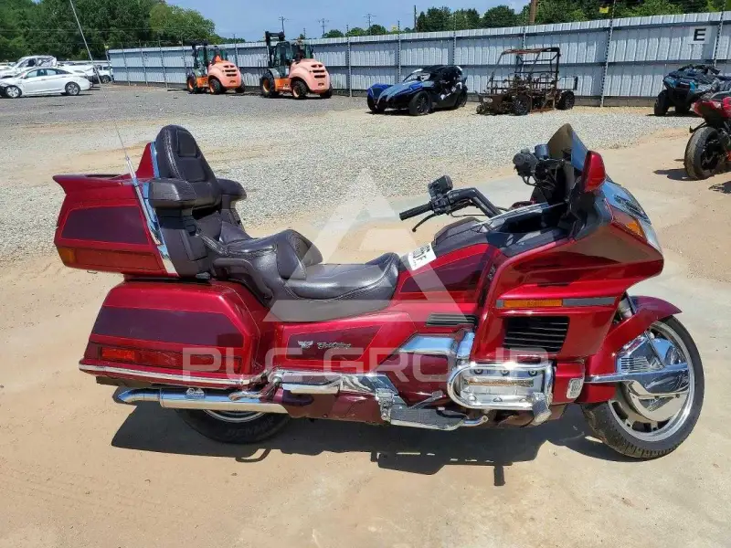 1996 Honda GL photo