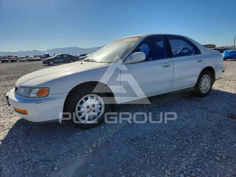 1996 Honda Accord photo