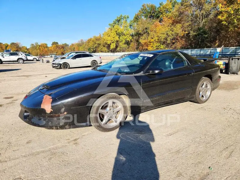 1996 Pontiac FIREBIRD photo