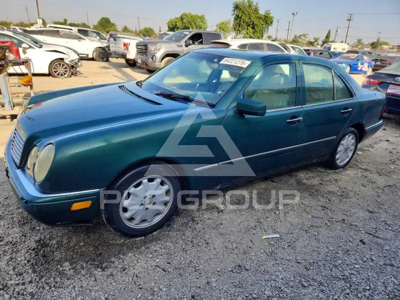 1996 Mercedes Benz E-Class фото