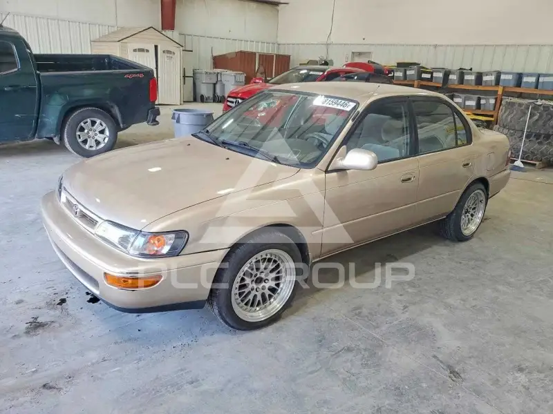 1996 Toyota COROLLA фото