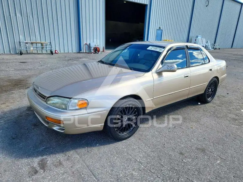 1996 Toyota CAMRY фото