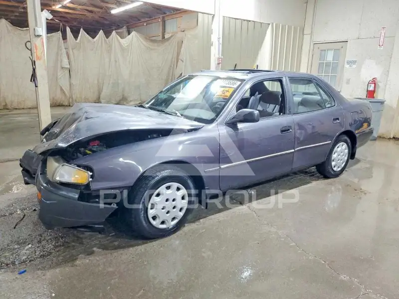 1996 Toyota CAMRY фото