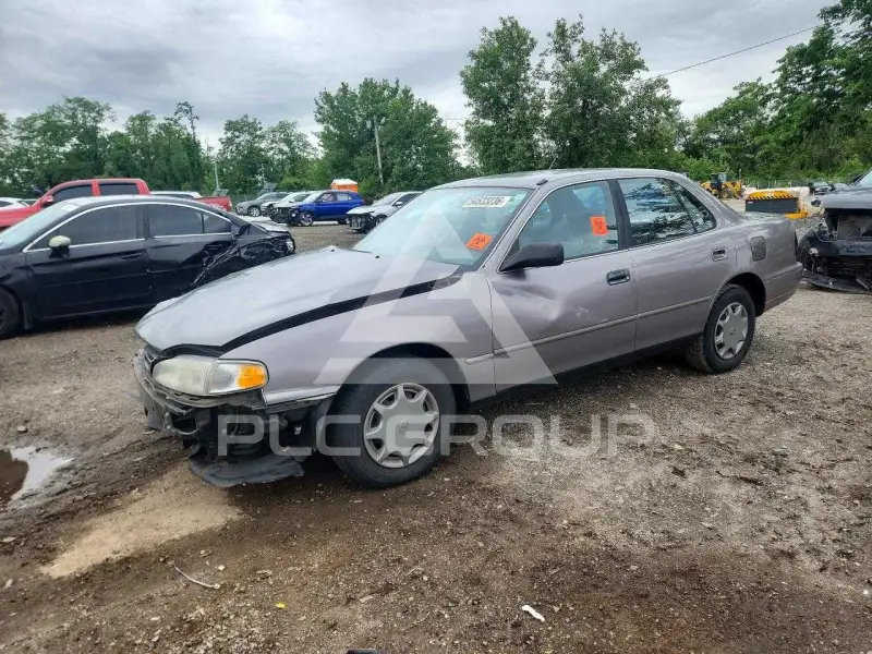 1996 Toyota CAMRY фото