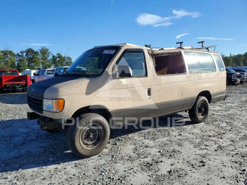 1996 Ford ECONOLINE photo