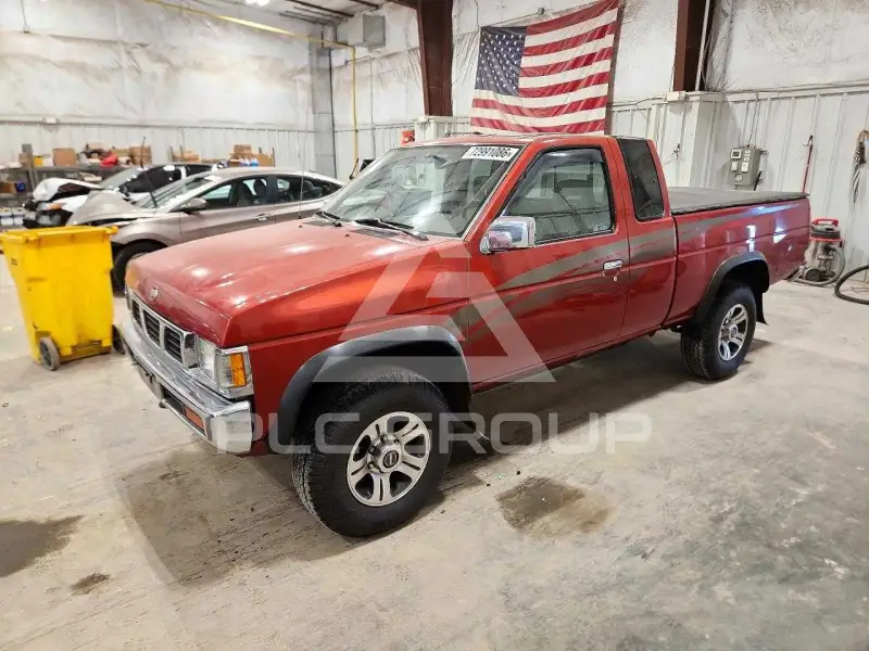 1997 Nissan Navara photo