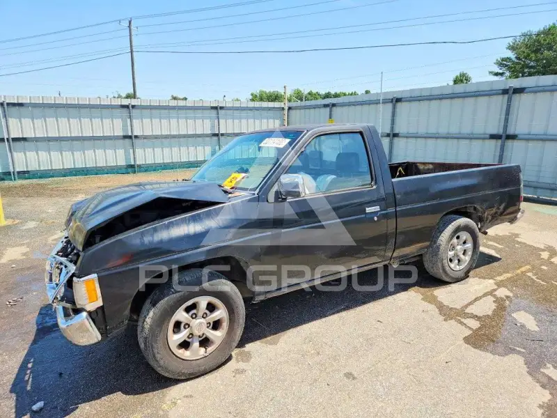 1997 Nissan Navara photo