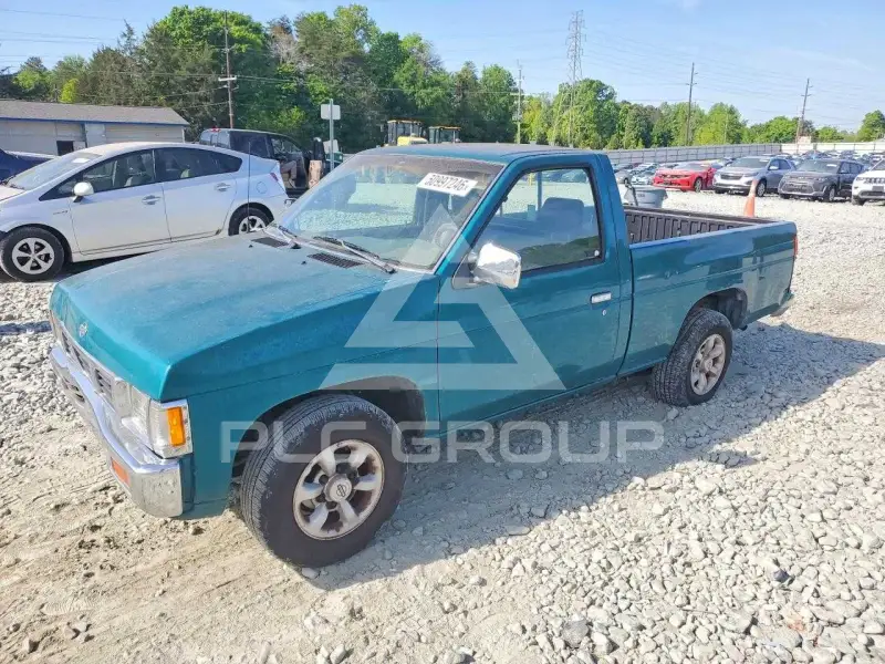 1997 Nissan Navara photo