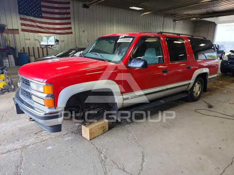 1997 Chevrolet Suburan фото