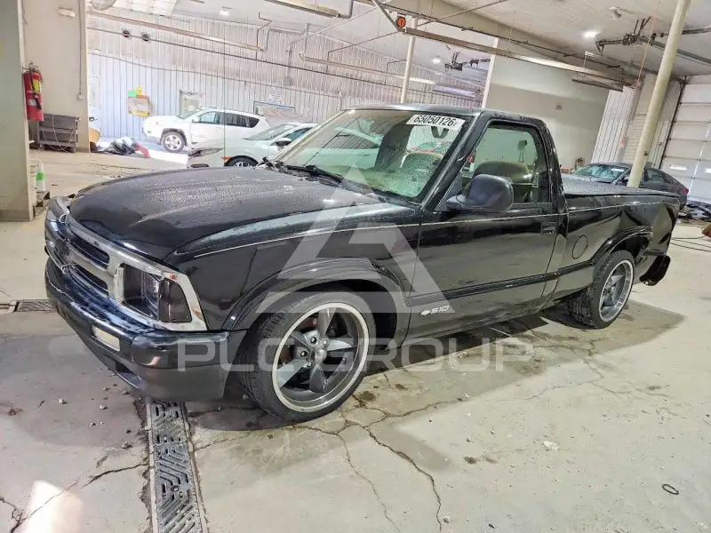1997 Chevrolet S10 фото