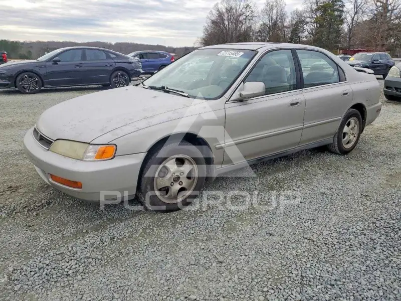 1997 Honda Accord photo