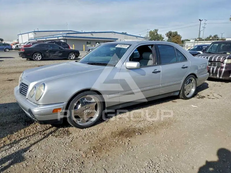 1997 Mercedes Benz E-Class фото