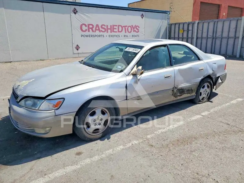 1997 Lexus ES300 photo