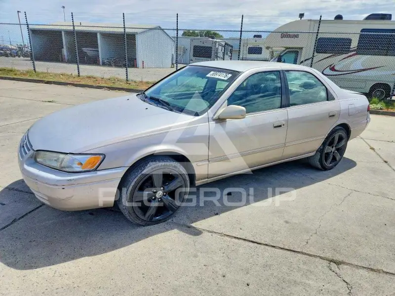 1997 Toyota CAMRY фото