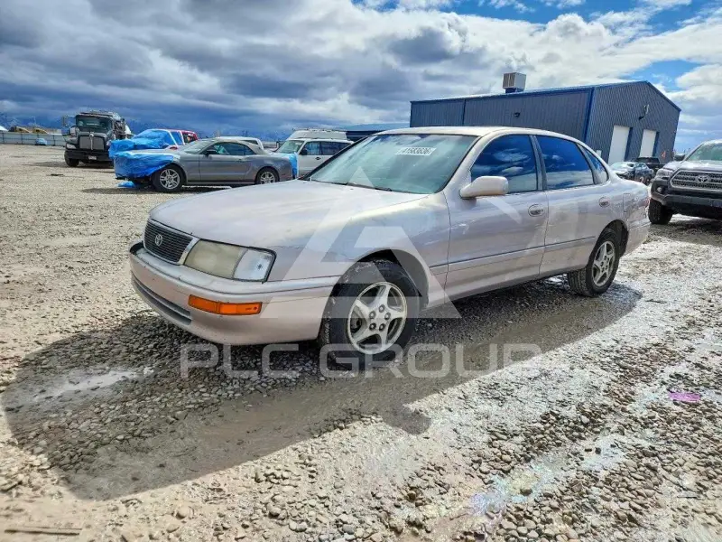 1997 Toyota AVALON фото