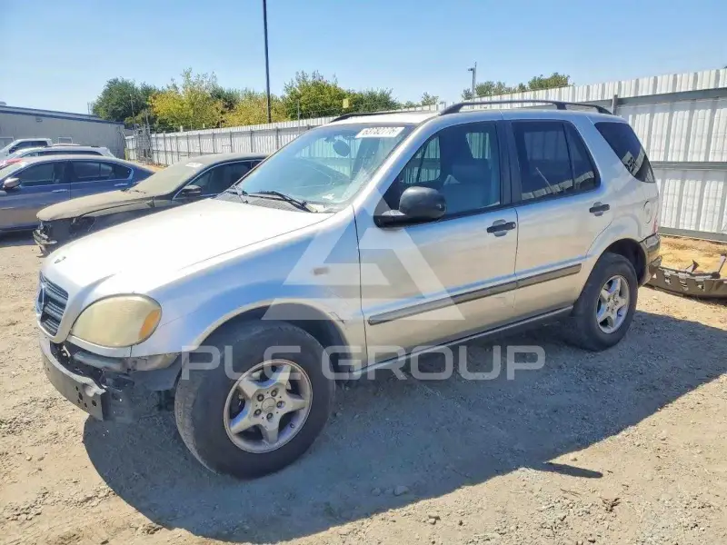 1998 Mercedes Benz ML-Class photo