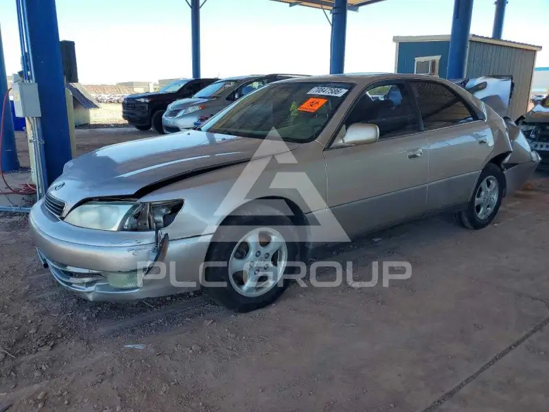 1998 Lexus ES300 photo