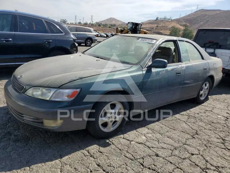 1998 Lexus ES300 photo