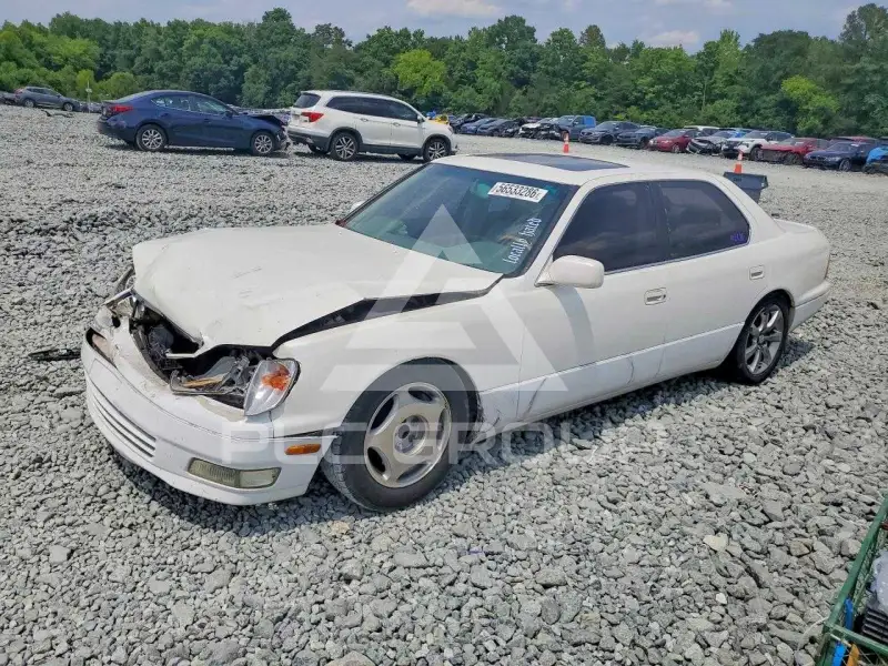 1998 Lexus LS400 photo