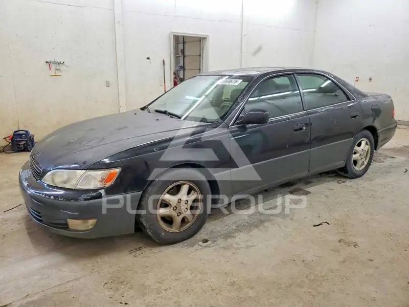 1998 Lexus ES300 photo
