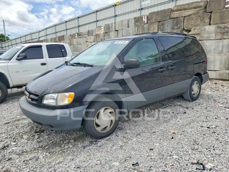 1998 Toyota SIENNA фото