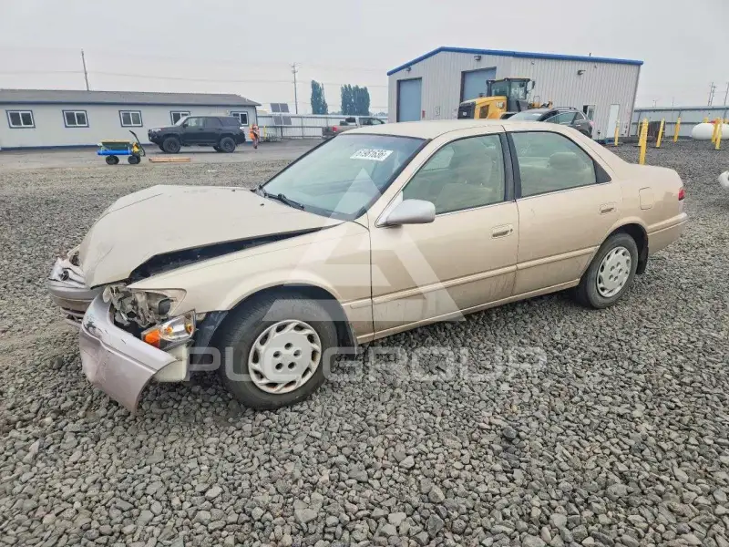 1998 Toyota CAMRY фото