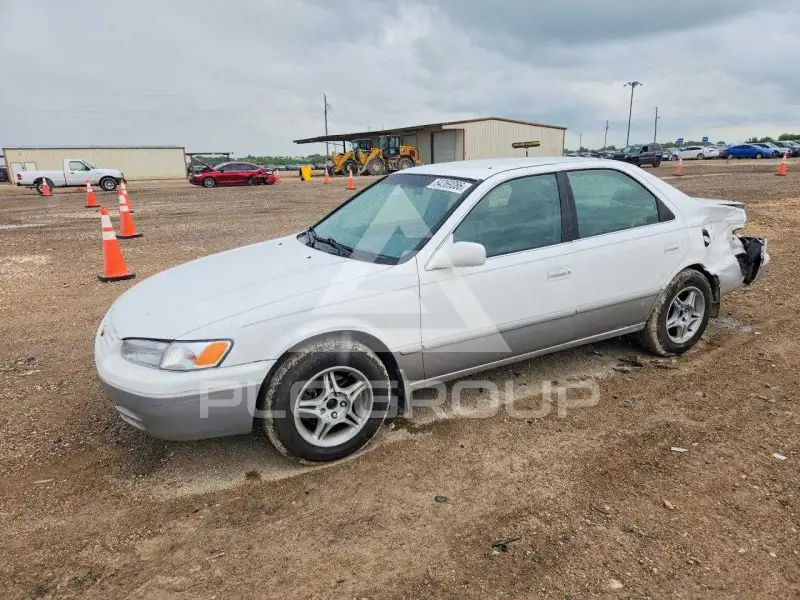 1998 Toyota CAMRY фото