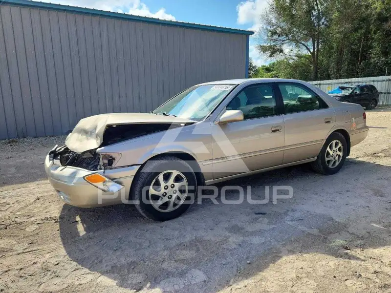 1998 Toyota CAMRY фото