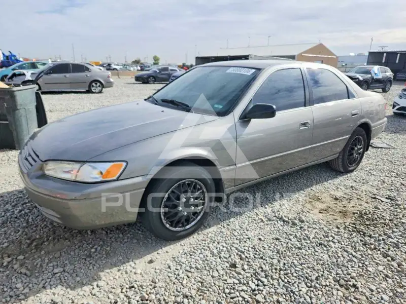 1998 Toyota CAMRY фото