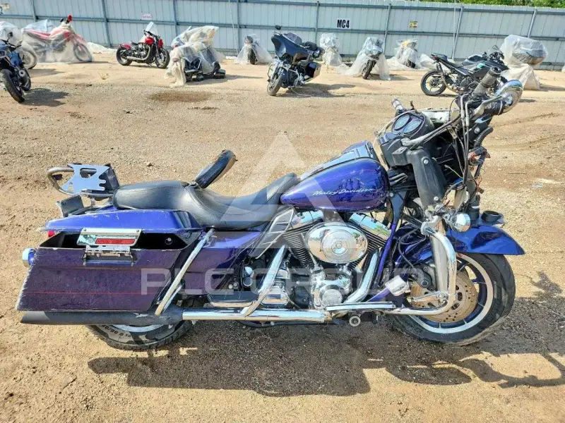 1999 Harley-Davidson FL photo