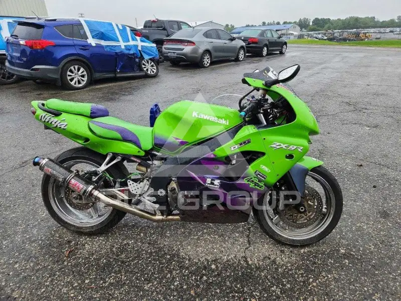 1999 Kawasaki Ninja900 photo