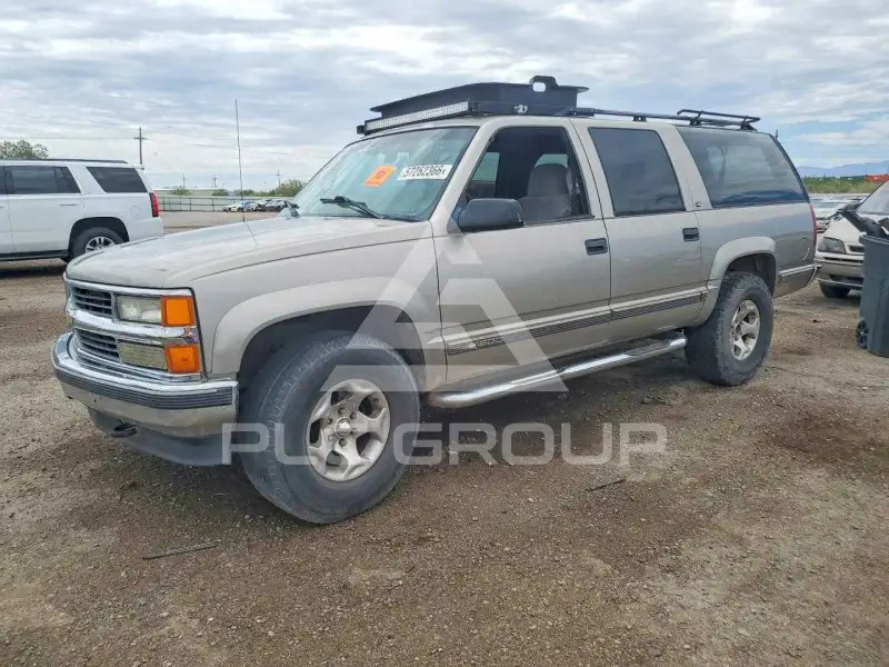 1999 Chevrolet Suburan фото