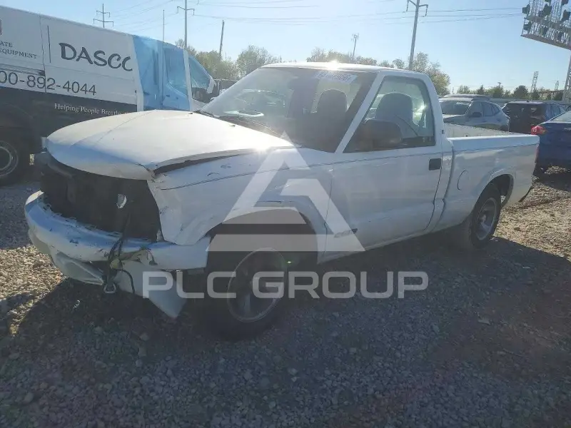 1999 Chevrolet S10 photo