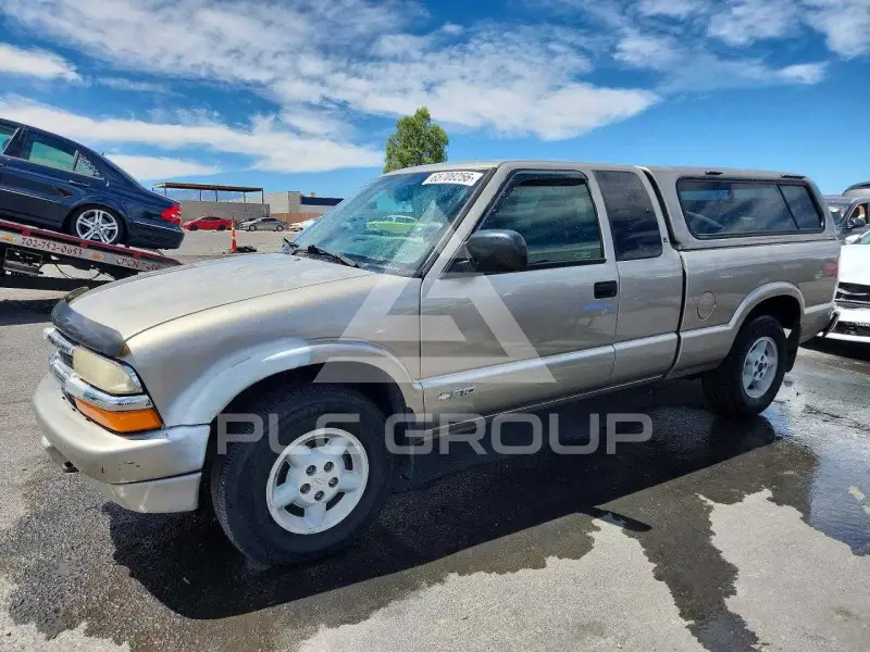 1999 Chevrolet S10 фото