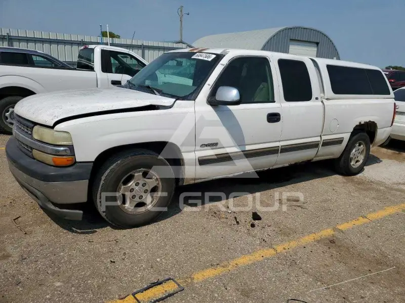 1999 Chevrolet Silverado photo
