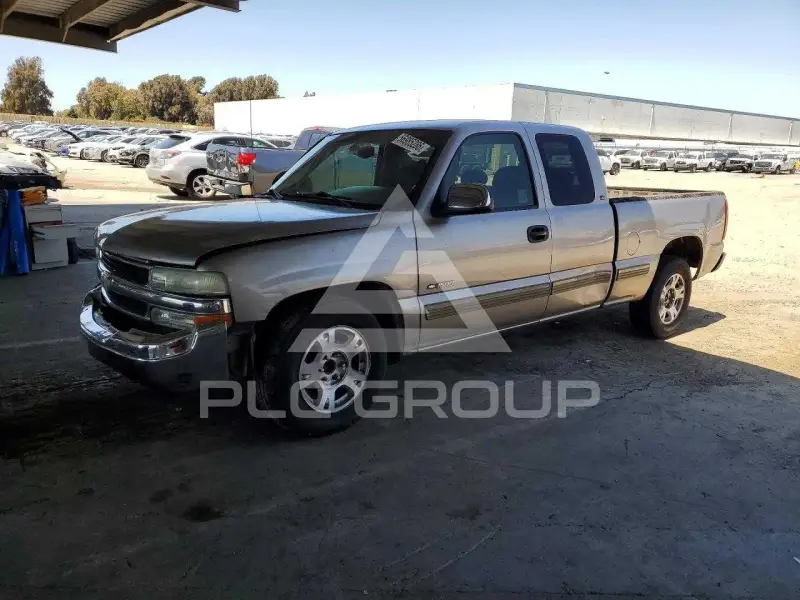1999 Chevrolet Silverado photo