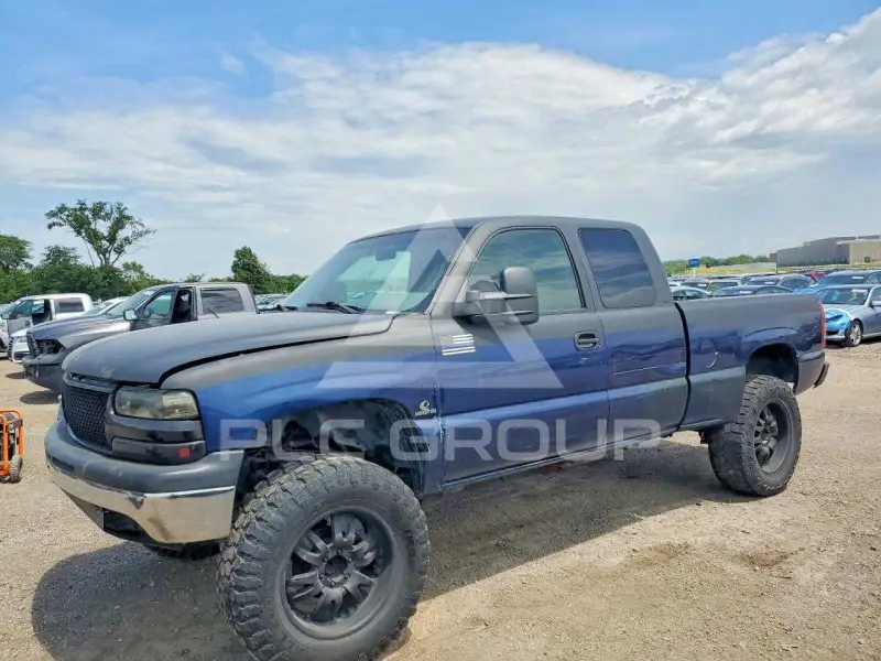 1999 Chevrolet Silverado photo