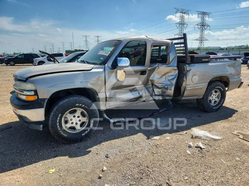 1999 Chevrolet Silverado photo