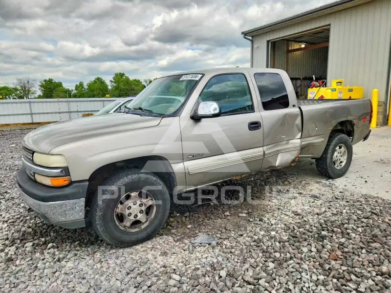 1999 Chevrolet Silverado фото