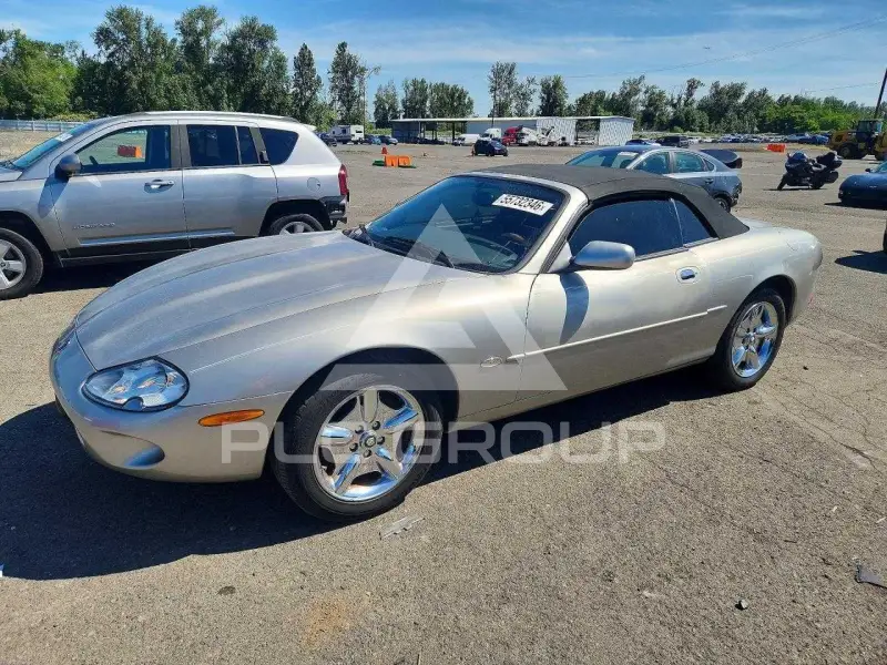1999 Jaguar XK8 фото