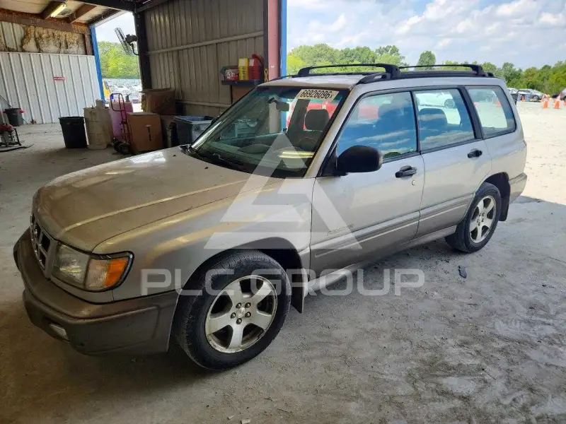 1999 Subaru Forester фото