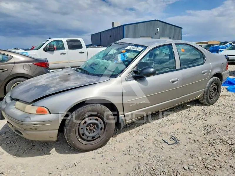 1999 Dodge Stratus фото