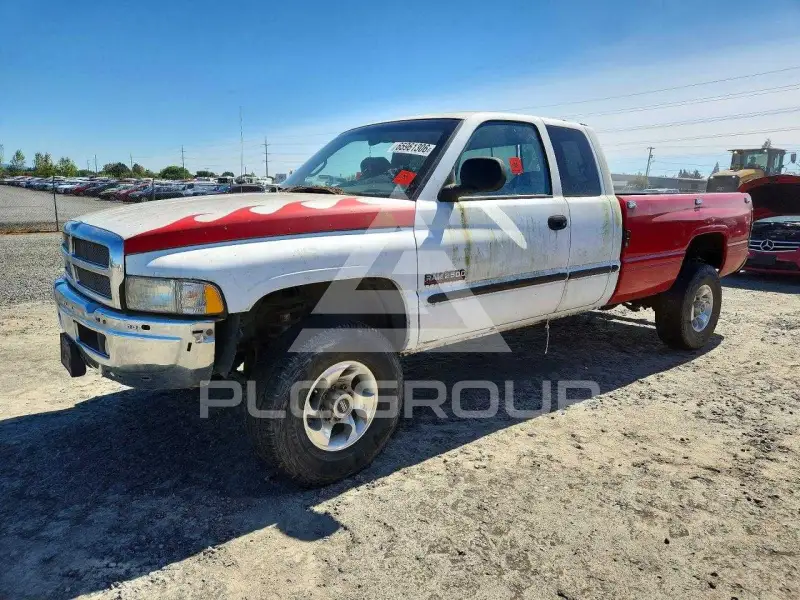 1999 Dodge RAM photo