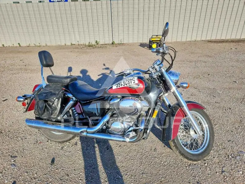 1999 Honda VT photo