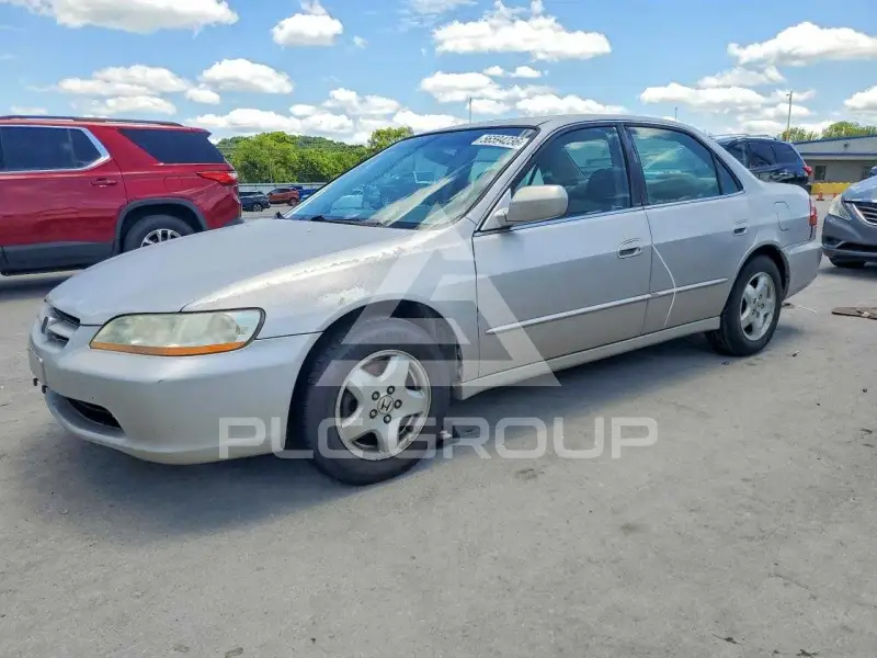 1999 Honda Accord фото