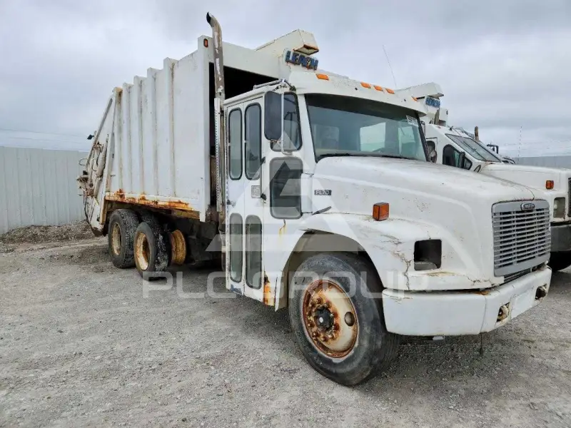 1999 Freightliner  photo
