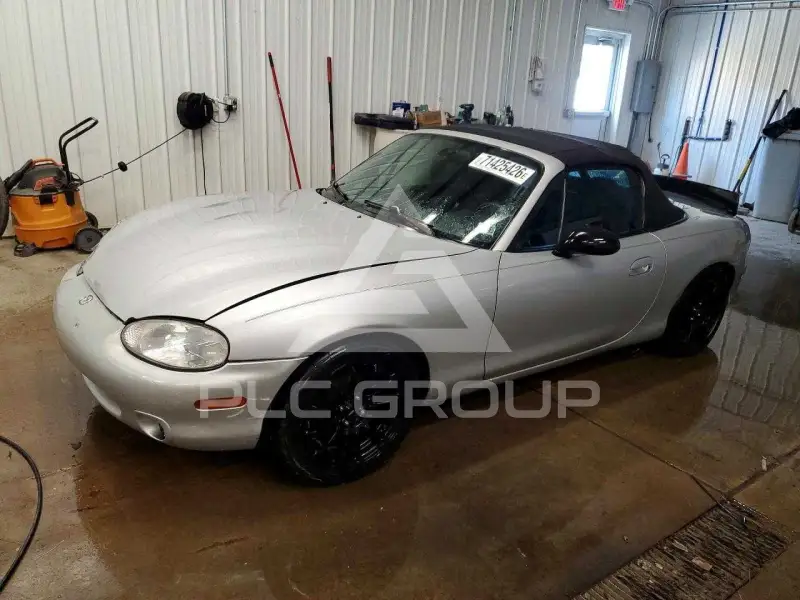 1999 Mazda MX-5 фото