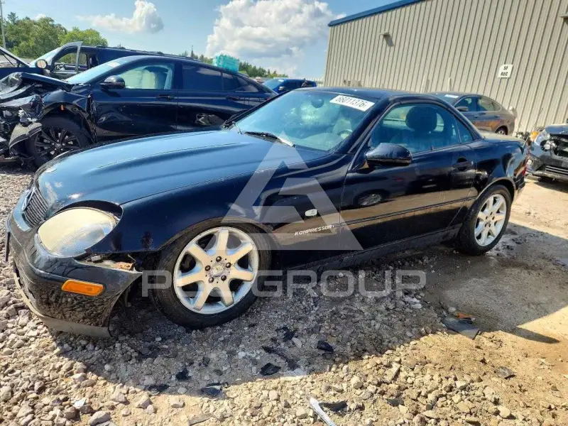 1999 Mercedes Benz SLK-Class photo