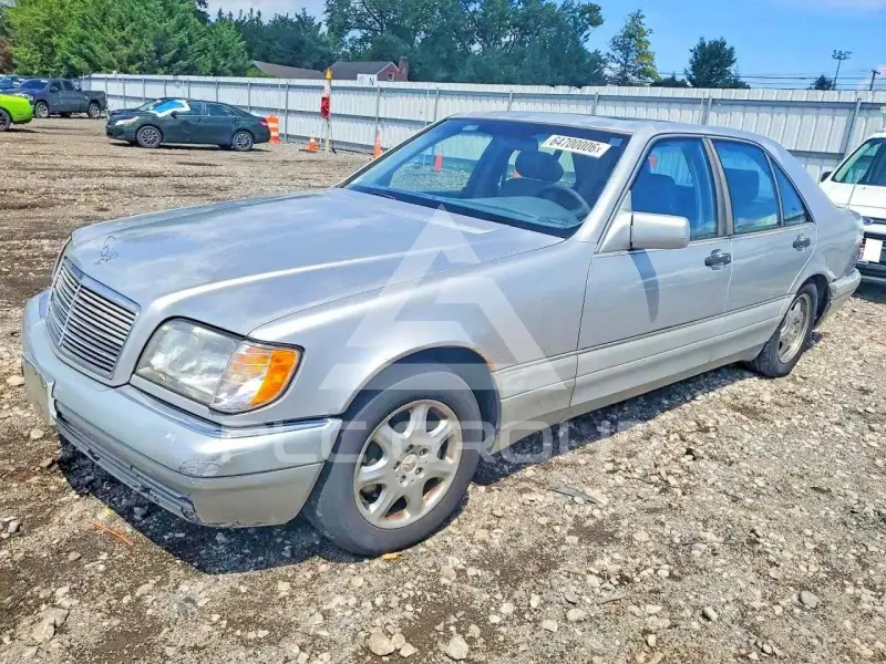 1999 Mercedes Benz S-Class photo